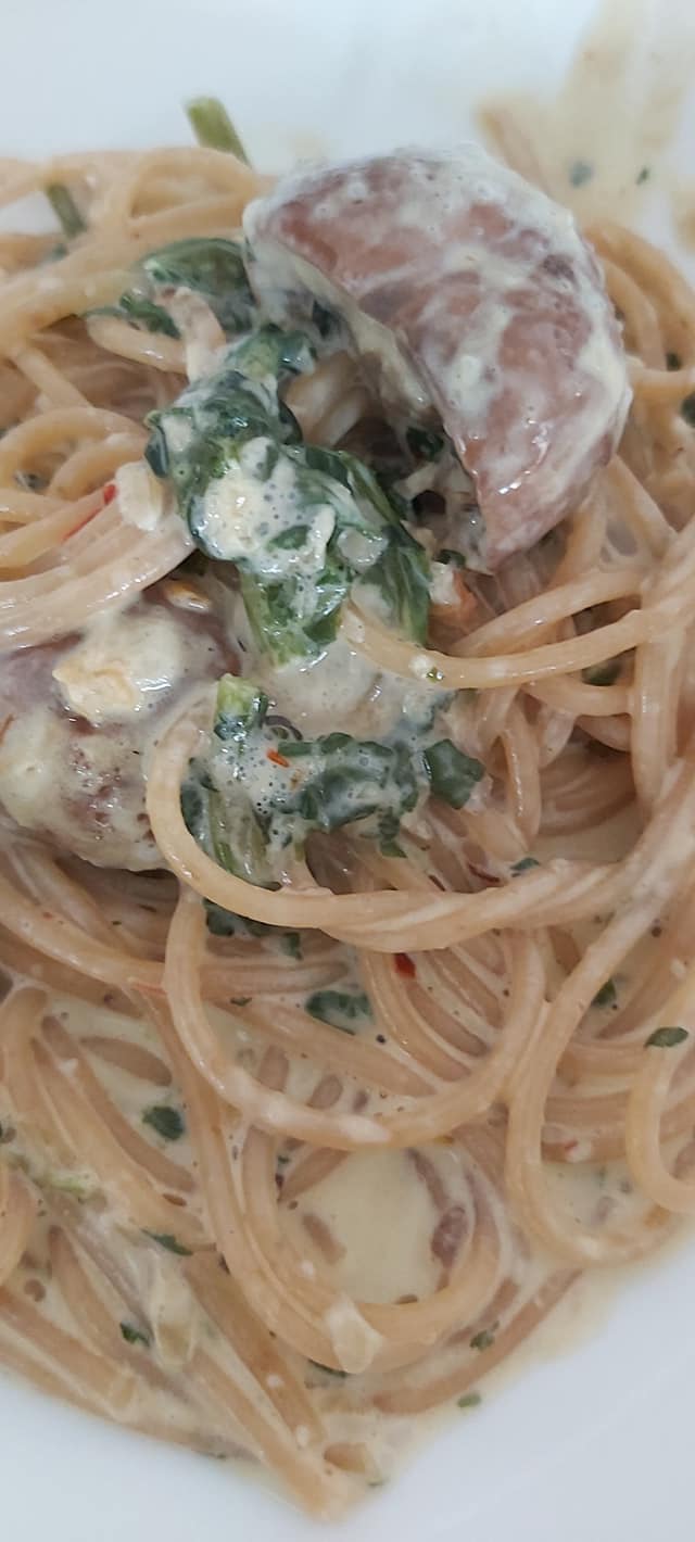 Σπαγγέτι ολικής με μανιτάρια και κρέμα γάλακτος _Συνταγή 