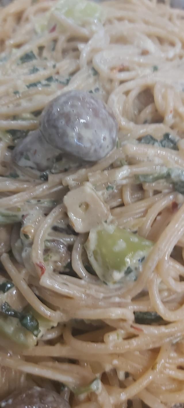 Spaggeti olikhs me manitaria kai krema galaktos_syntagh Spaggeti olikhs me manitaria kai krema galaktos_syntagh