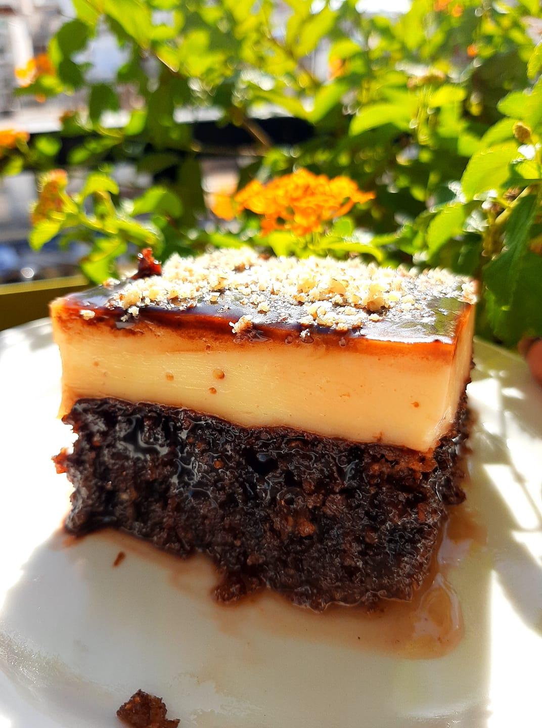 συνταγή για καρυδόπιτα με κρέμα σοκολάτας_