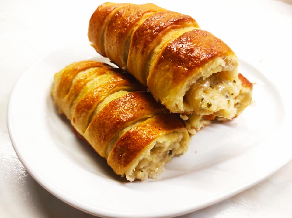  Ρολάκια ζύμης γεμιστά με τυρί_Συνταγη _