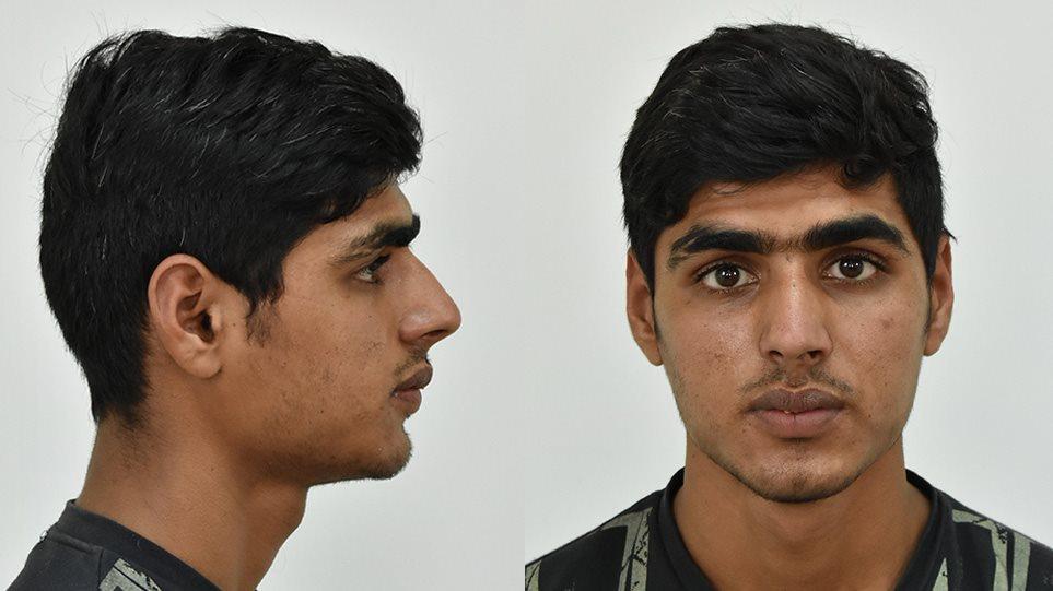 Αυτός είναι_ ο Πακιστανός_ που ασέλγησε στην 5χρονη_ Αυτός είναι_ ο Πακιστανός_ που ασέλγησε στην 5χρονη_