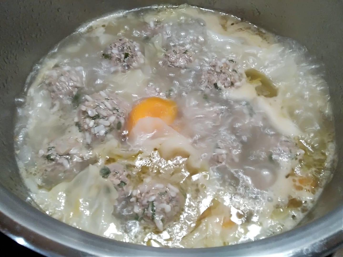 γιουβαρλάκια_ με αυγολέμονο_ συνταγή_