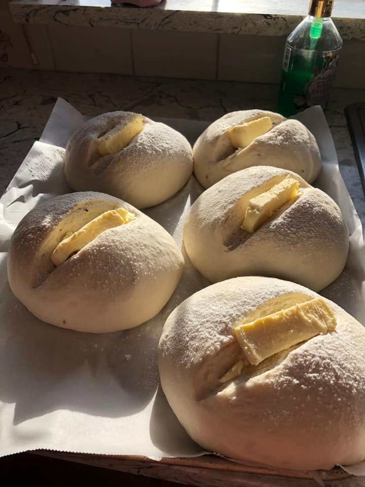 Συνταγή _για ψωμί _με γλυκάνισο_Άψητο 