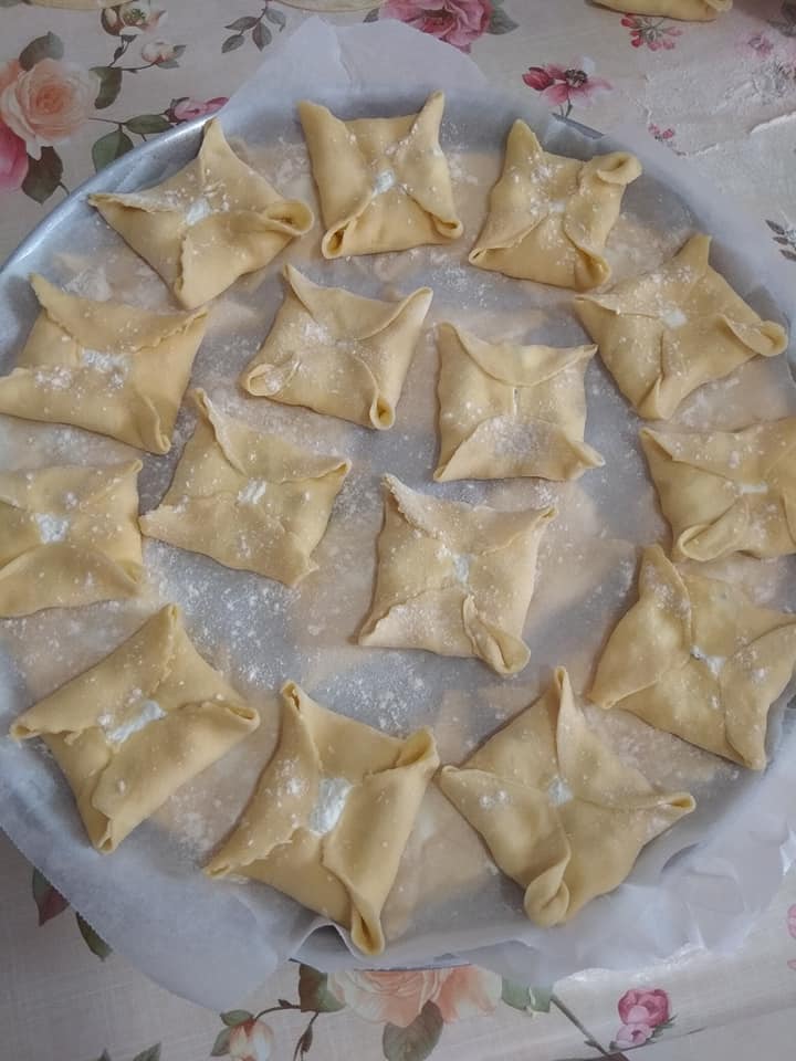 Η καλύτερη συνταγή για καλτσούνια φούρνου