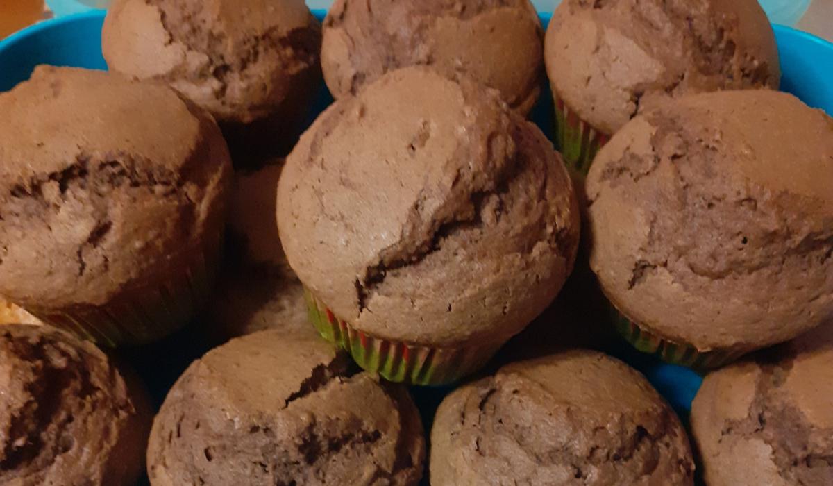 Αφράτα muffins με κάστανο και κακάο Αφράτα muffins_ με κάστανο _και κακάο_