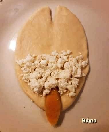 τυροπιτάκια_σε σχήμα_σκυλάκι_ Συνταγή_ 