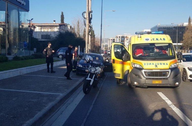 Απίθανη ιστορία: Γυναίκα γέννησε στη Λεωφόρο Κηφισίας- H πρώτη εικόνα του νεογέννητου!