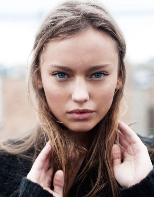 no make up_μακιγιάζ_με_μάσκαρα_στα_βλέφαρα_