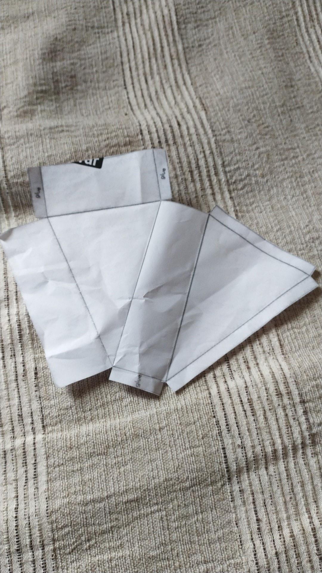 Χάρτινη τούρτα_ για κέρασμα στο σχολείο_με πατρόν_