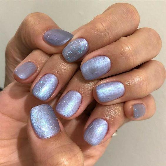 ιδέες_για_velvet_nails_σε_μοβ ανοιχτό_χρώμα_