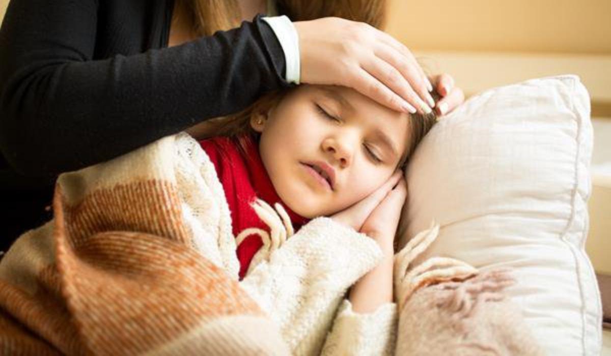 Εμπύρετες λοιμώξεις και κορονοϊος στα παιδια: Παιδίατρος κρούει τον κώδωνα_