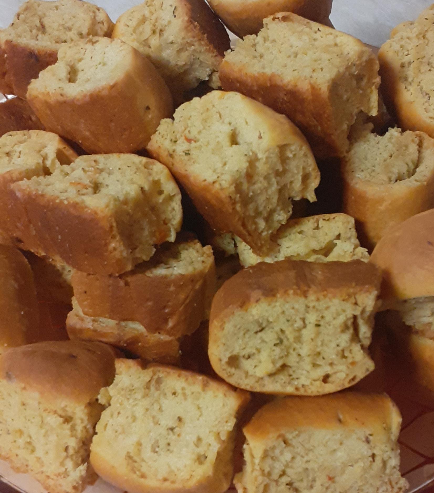 παξιμάδια_λαδιού_με_ντομάτα_και_ρίγανη_