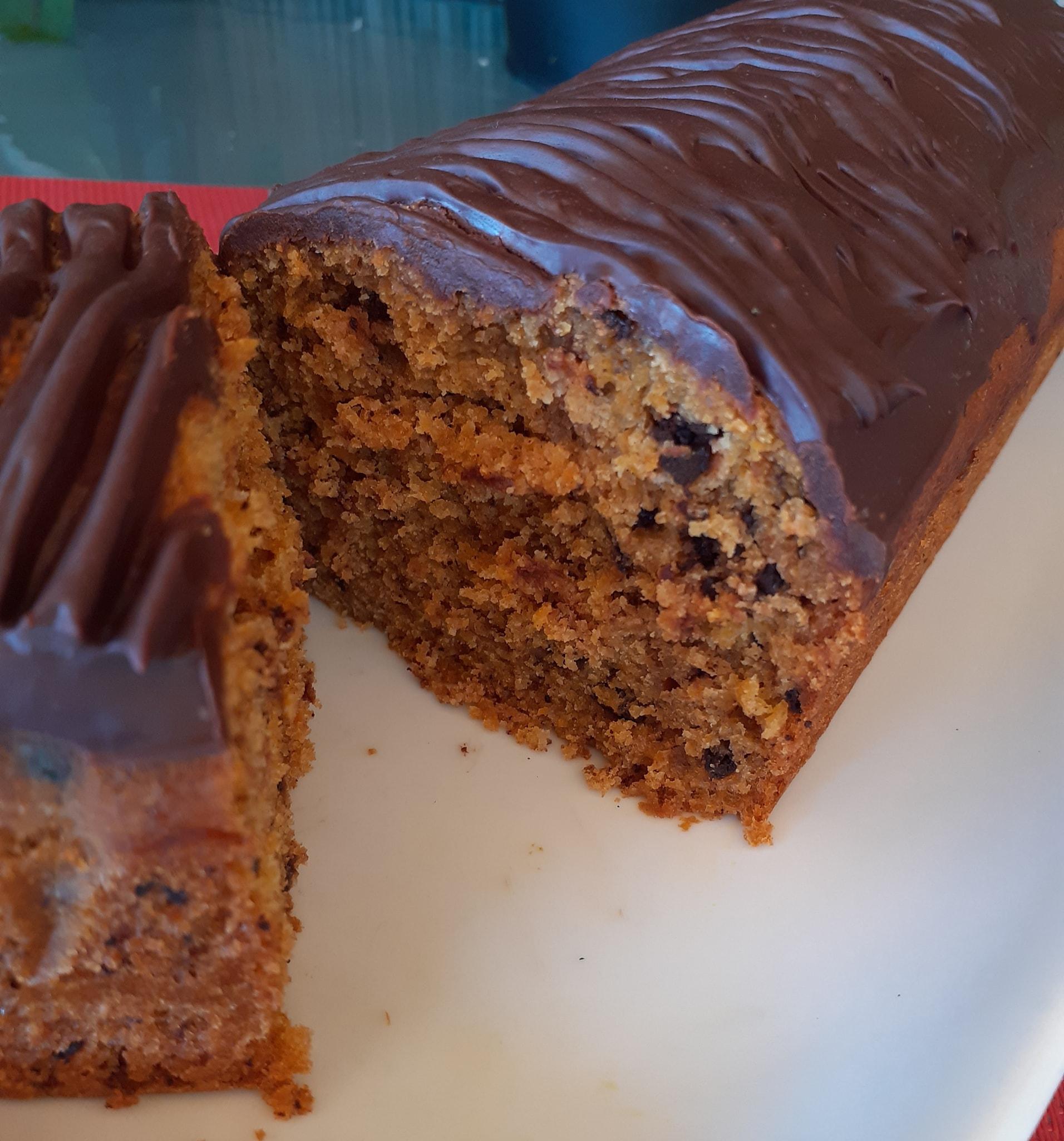 κέικ_καρότου_με_σταγόνες_σοκολάτας_