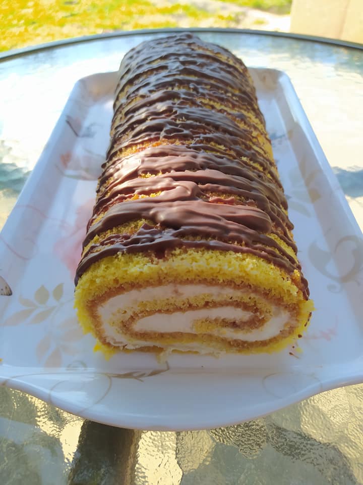 Ρολό παντεσπάνι χωρίς αλεύρι_Συνταγη _