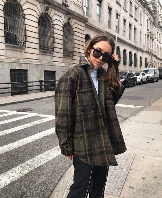 γυναικείο overshirt_σε_πράσινο_και_μαύρο_χρώμα_