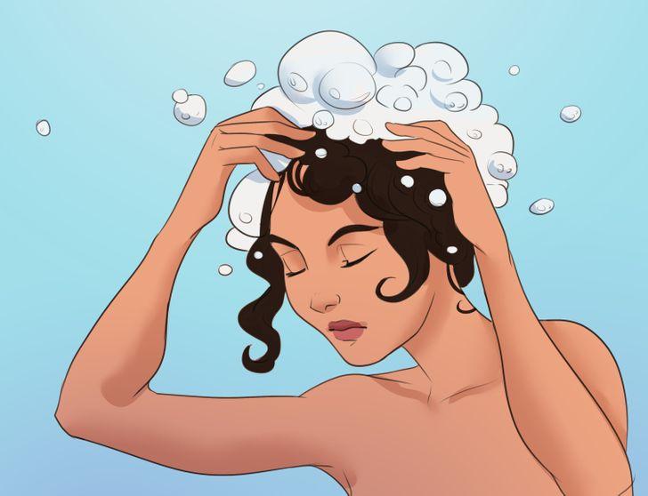 κάντε_μασάζ_στα_μαλλιά_σας_με_το_σαμπουάν_για_να_μην_έχετε_κόμπους_και_μπερδεμένα_μαλλιά_