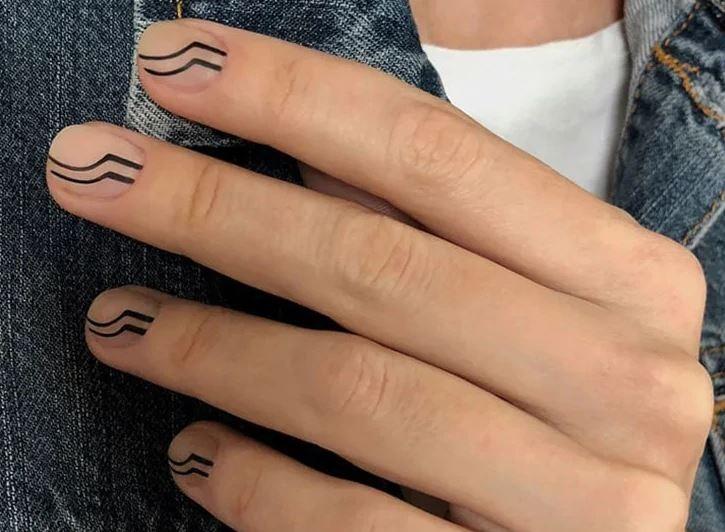 κοντά νύχια_τάσεις_στα_νύχια_Άνοιξη_Καλοκαίρι_