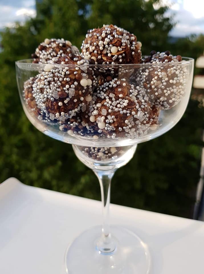 τρουφάκια_με_βρόμη_