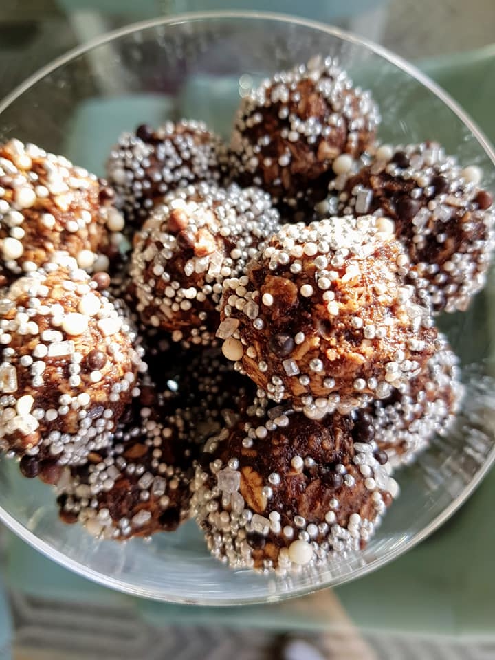 τρουφάκια_με_βρόμη_