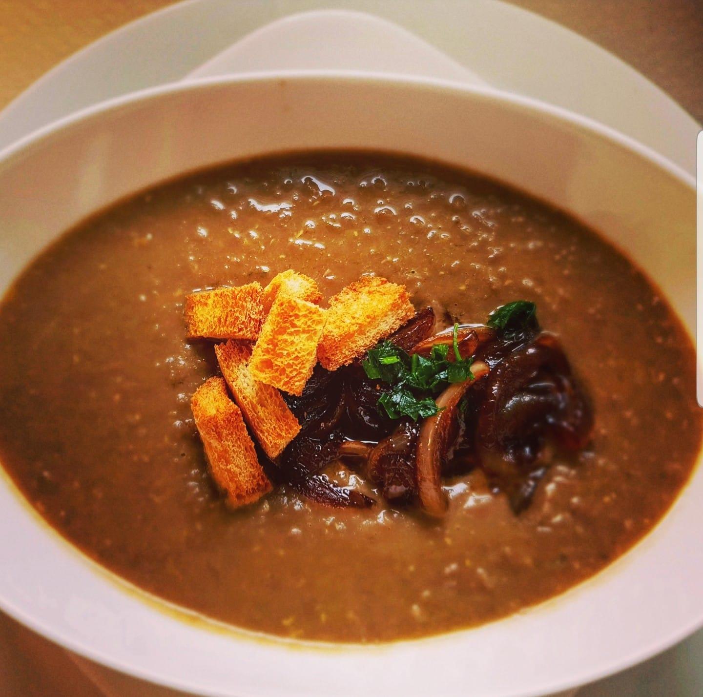 φακές βελουτέ_με_καραμελωμένα κρεμμύδια_