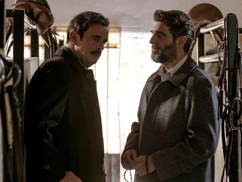 Άγριες Μέλισσες επόμενα επεισόδια -Β κύκλος: 124 , 125 , 126 , 127