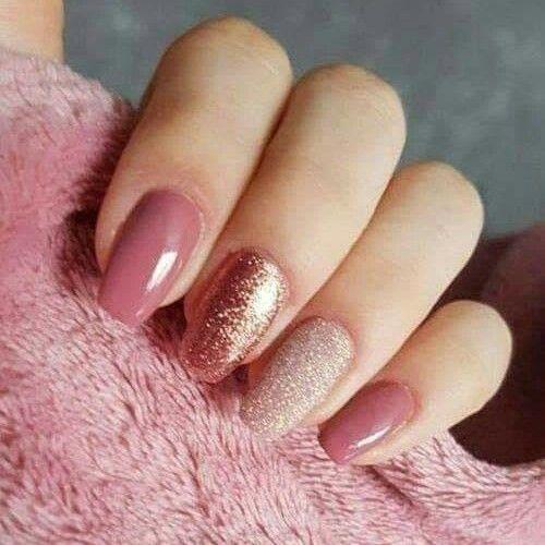 χρωματιστά νύχια_σε_ροζ_αποχρώσεις_με_γκλίτερ_ χρωματιστά νύχια_σε_ροζ_αποχρώσεις_με_γκλίτερ_