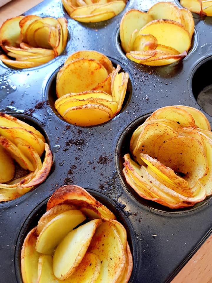 πατάτες_ φούρνου_ σε σχήμα _λουλούδι_Συνταγή_