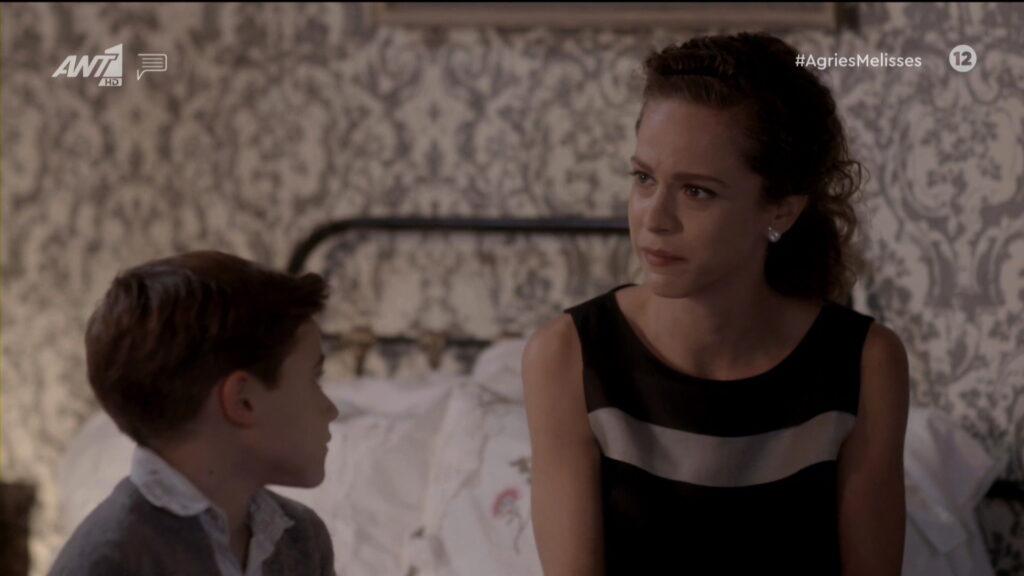 Άγριες μέλισσες:Ο Νικηφόρος παίρνει το παιδί από την Ασημίνα και ο Σέργιος καταρρέει