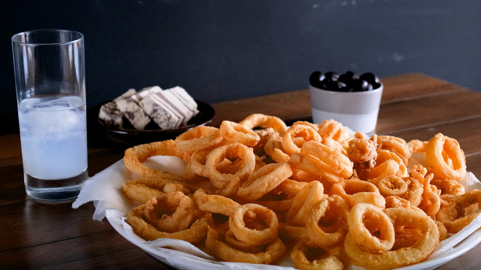 Καλαμαράκια_ τηγανητά_ όπως _στις ταβέρνες_Συνταγή_ 