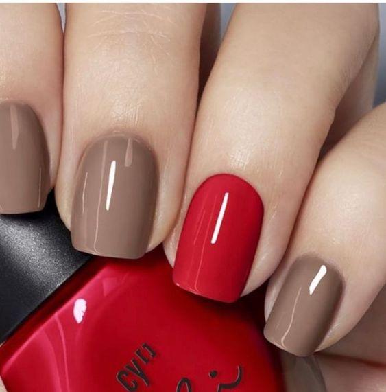 κόκκινα_και_μπεζ_νύχια_ κόκκινα_και_μπεζ_νύχια_