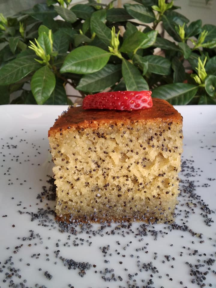 Ραβανί_ με_ παπαρουνόσπορο_