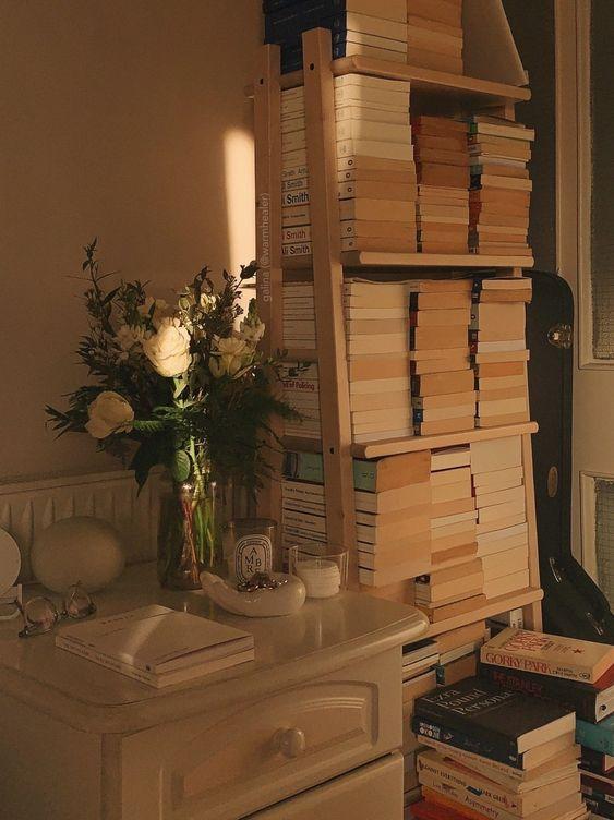 room decor aesthetic_στην_βιβλιοθήκη_