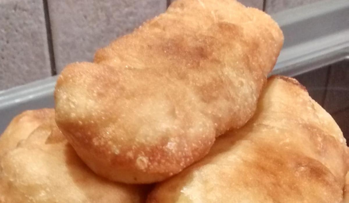 Νηστίσιμα _πιροσκί_ με πατάτα_ Συνταγή_ 