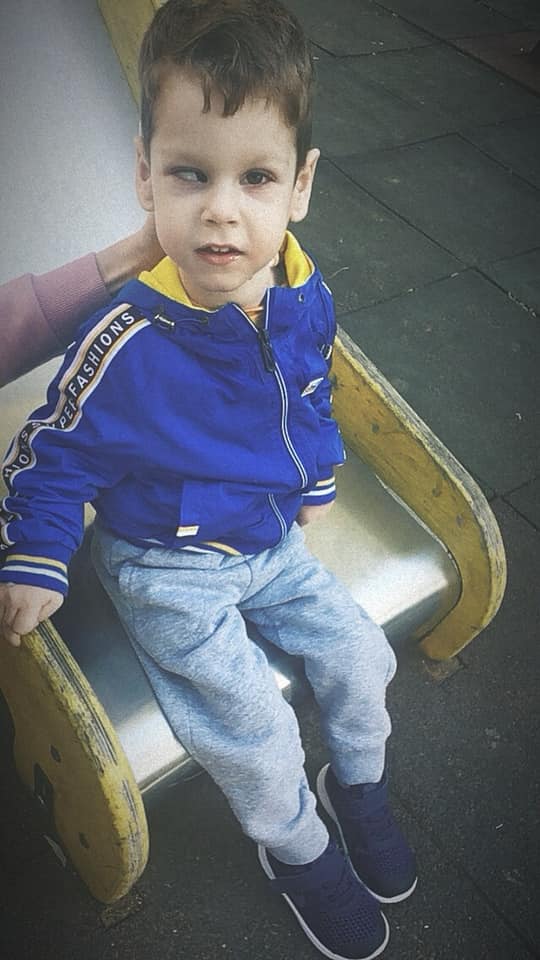 μαμά_παιδιού_ΑμεΑ_ξεσπά_δεν_αφήνουν_τα_παιδιά_τους_να_πλησιάζουν_το_παιδί_μου_στην_παιδική χαρά_