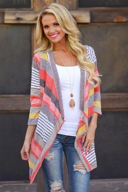 ανοιξιάτικη_ζακέτα_σε_παστέλ_χρώματα_ Τα_ πιο_ trendy_ πανωφόρια_ για την Άνοιξη_