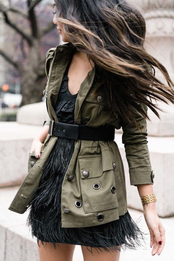 χακί_ανοιξιάτικο_μπουφάν_ trendy_ πανωφόρια_ για την Άνοιξη_