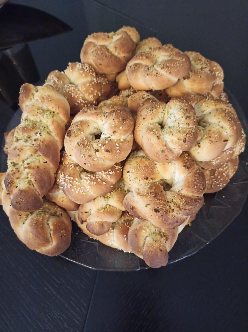 Τσουρεκοκούλουρα _Αφράτα _και_ μυρωδάτα_ Συνταγή_ 