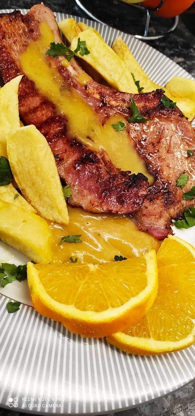 χοιρινές_καπνιστές μπριζόλες_στο_σχαροτήγανο_ χοιρινές_καπνιστές μπριζόλες_στο_σχαροτήγανο_