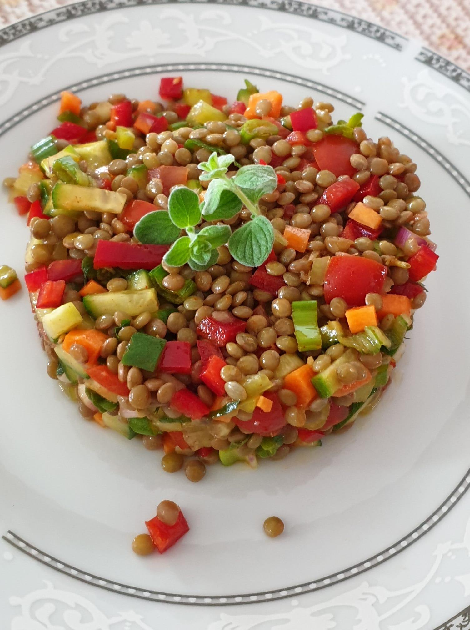 Φακές_ σαλάτα_με_ λαχανικά_ Συνταγή_ 