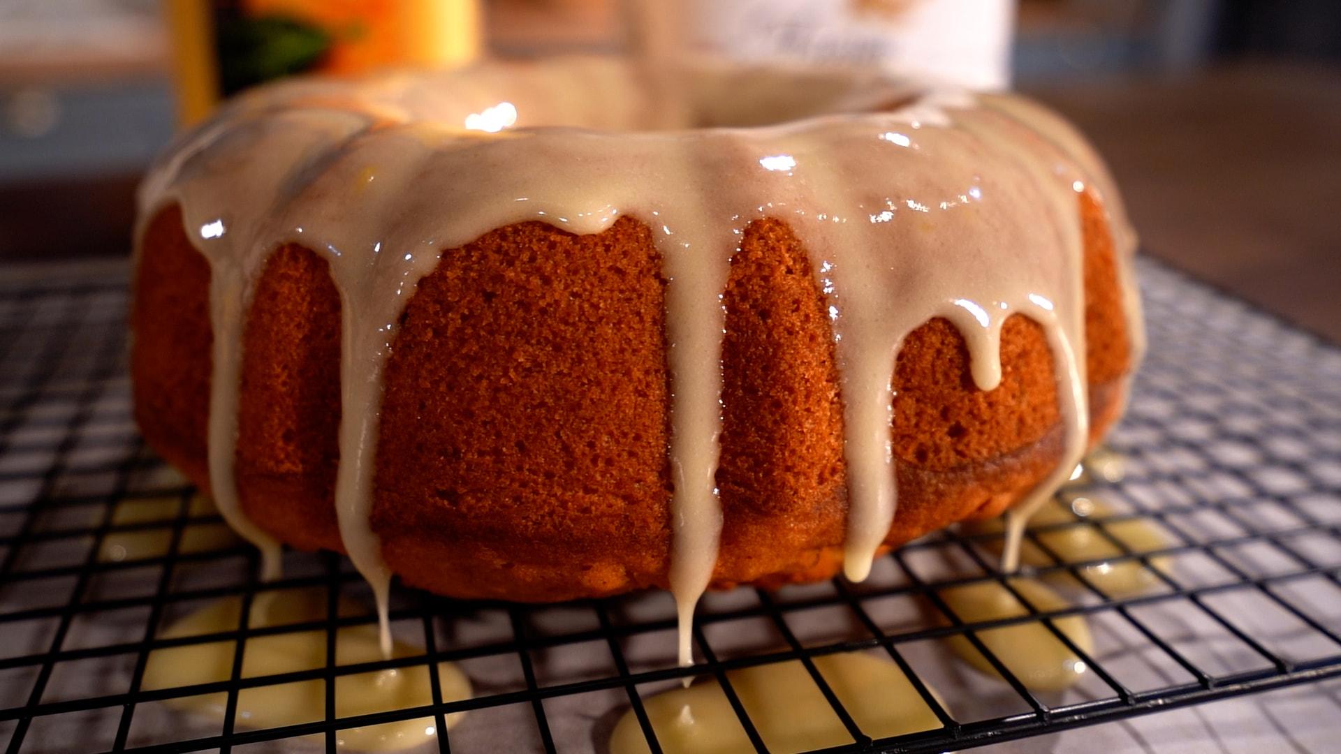 Αφράτο νηστίσιμο κέικ πορτοκαλιού (ΧΩΡΙΣ ΜΙΞΕΡ)