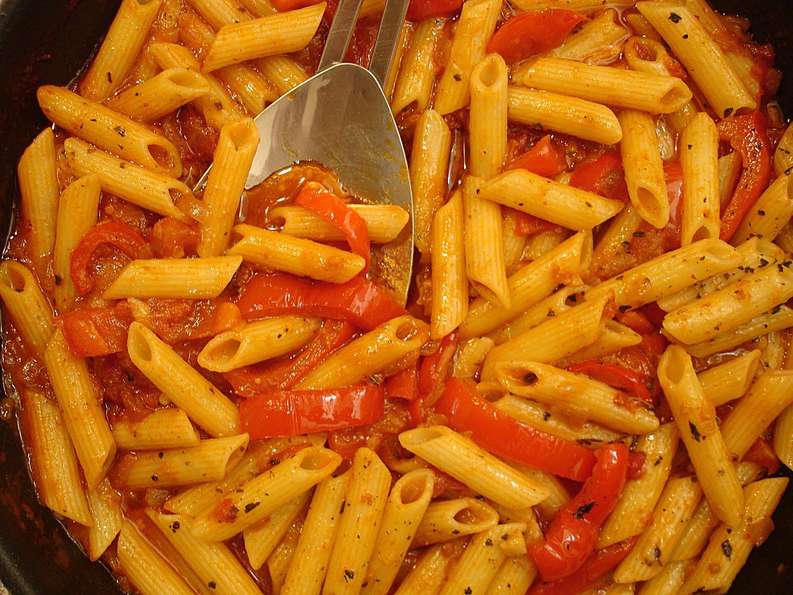 Πένες_ με _σάλτσα_ αραμπιάτα_