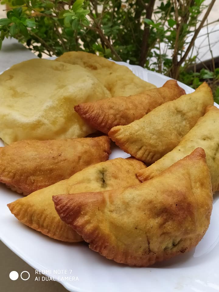 σπανακοπιτάκια_στο_τηγάνι_