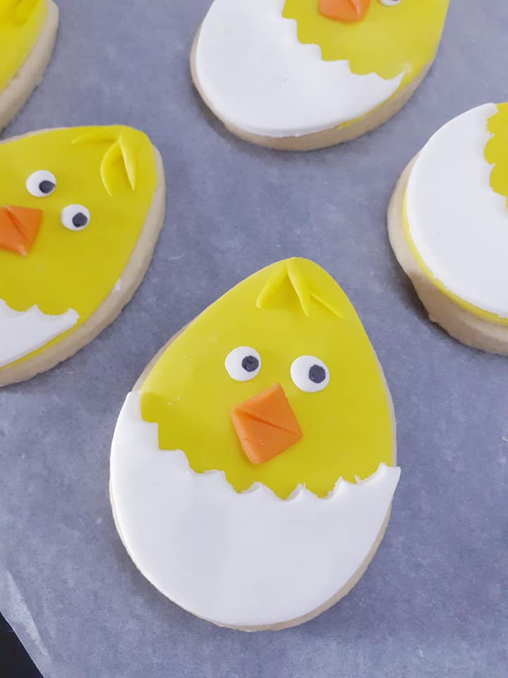 μπισκότα_βουτύρου_με_ζαχαρόπαστα_