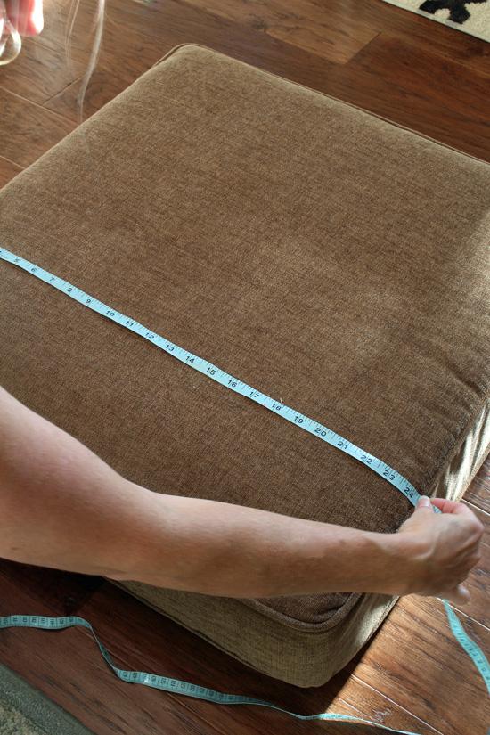 Φτιάξτε_ καλύμματα_ για_ τις _μαξιλάρες_ του_ καναπέ_