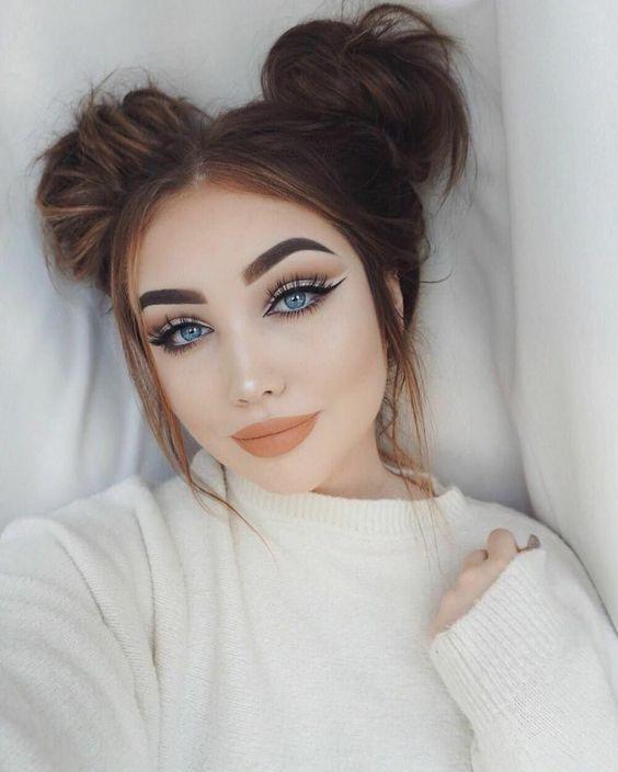 κότσοι_στα_μαλλιά_