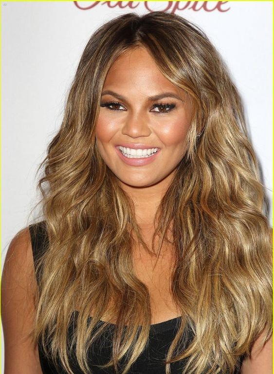 σπαστά_μαλλιά_με_όγκο_