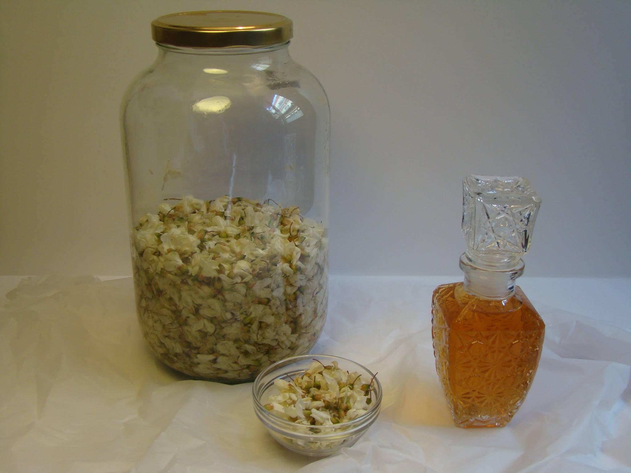 λικέρ_ ακακίας_