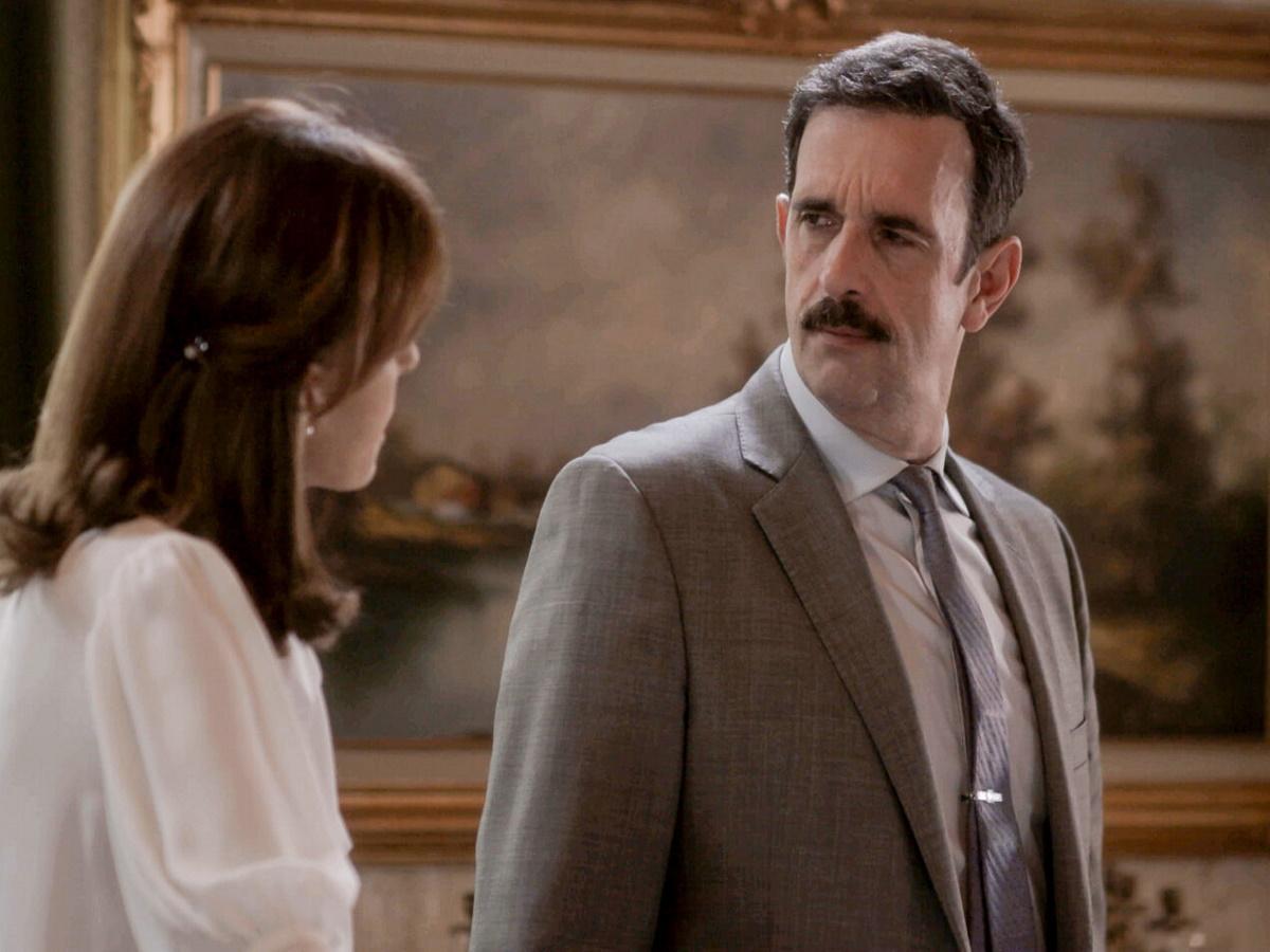 Άγριες Μέλισσες: Ο Μιλτιάδης μπαίνει στο ψυχιατρείο – Η Ανέτ καταρρέει