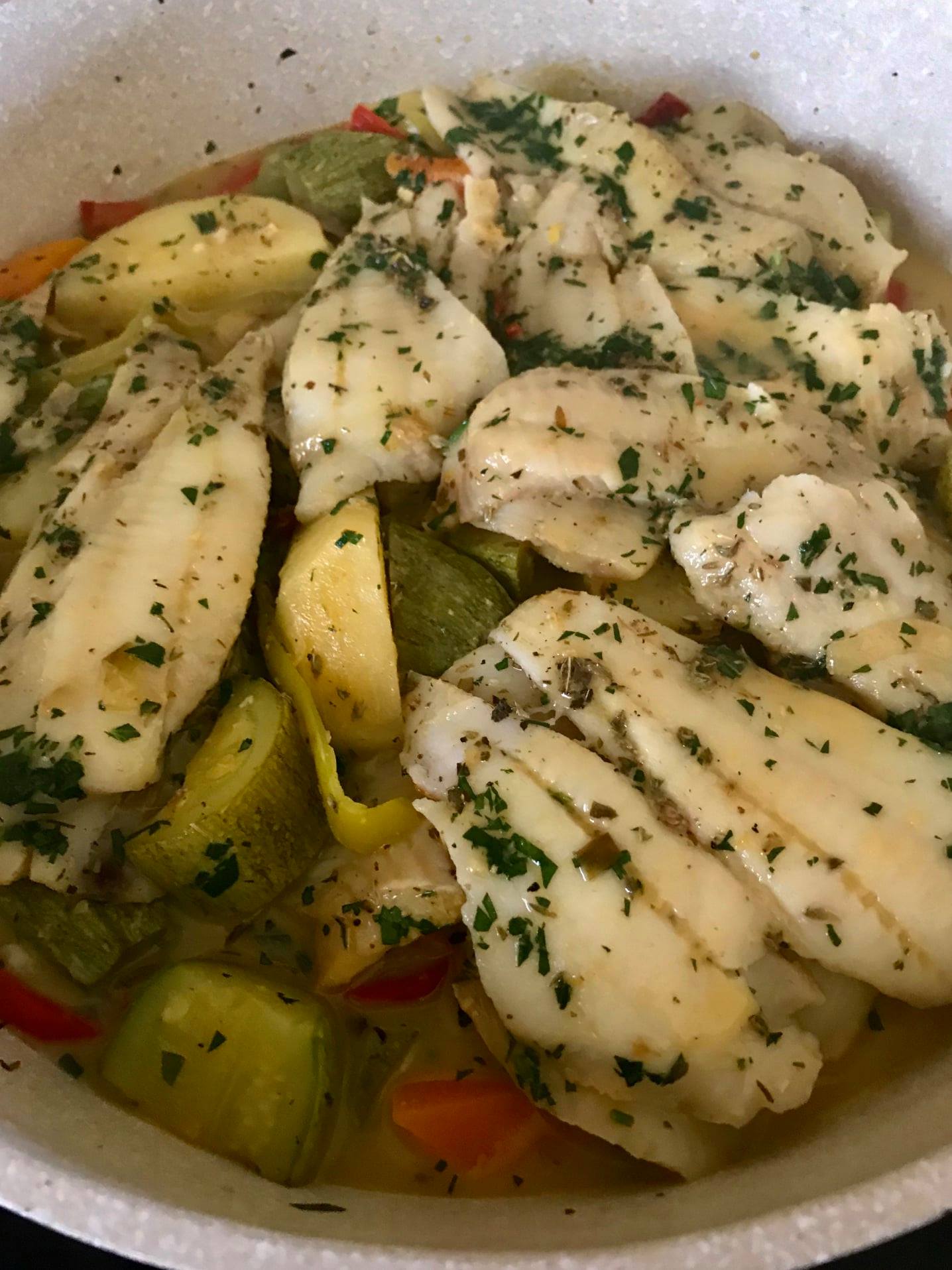 γλώσσες_με_κρασάτη_σάλτσα_ γλώσσες_με_κρασάτη_σάλτσα_