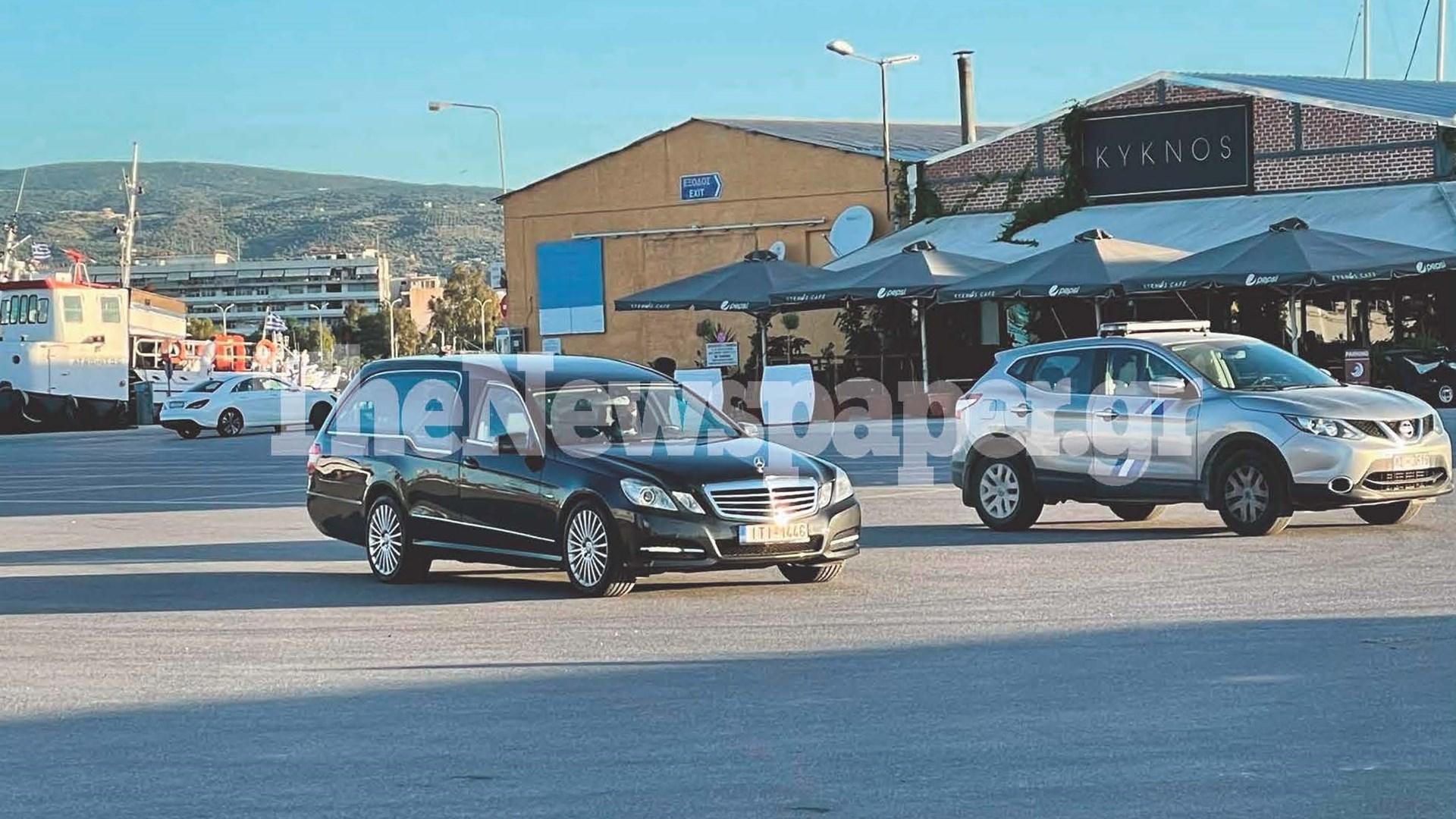 Γλυκά Νερά: Θρήνος στο λιμάνι του Βόλου για την άτυχη Καρολάιν – Η τραγική μητέρα